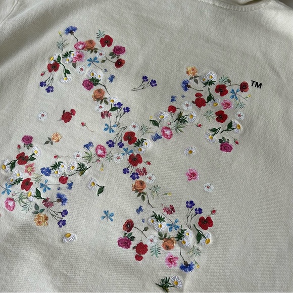 OFF-WHITE Embroidered Flowers Arrows Hoodie SS21 - Picture 4 of 8